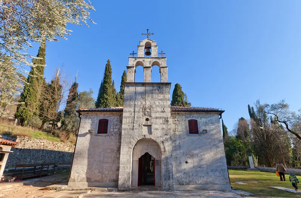 chiesa san giorgio podgorica montenegro