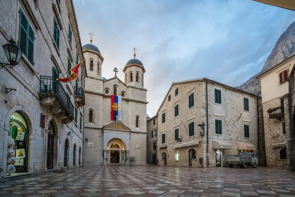 Cosa vedere a Kotor, la città dei gatti 13 chiesa san nicola centro storico kotor montenegro
