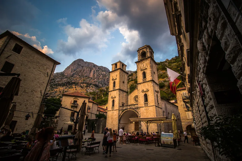Le migliori chiese e monasteri del Montenegro 18 chiesa di san trifone kotor montenegro 2