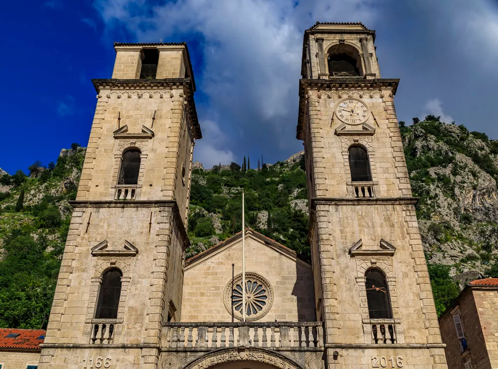 Le migliori chiese e monasteri del Montenegro 19 chiesa di san trifone kotor montenegro 3