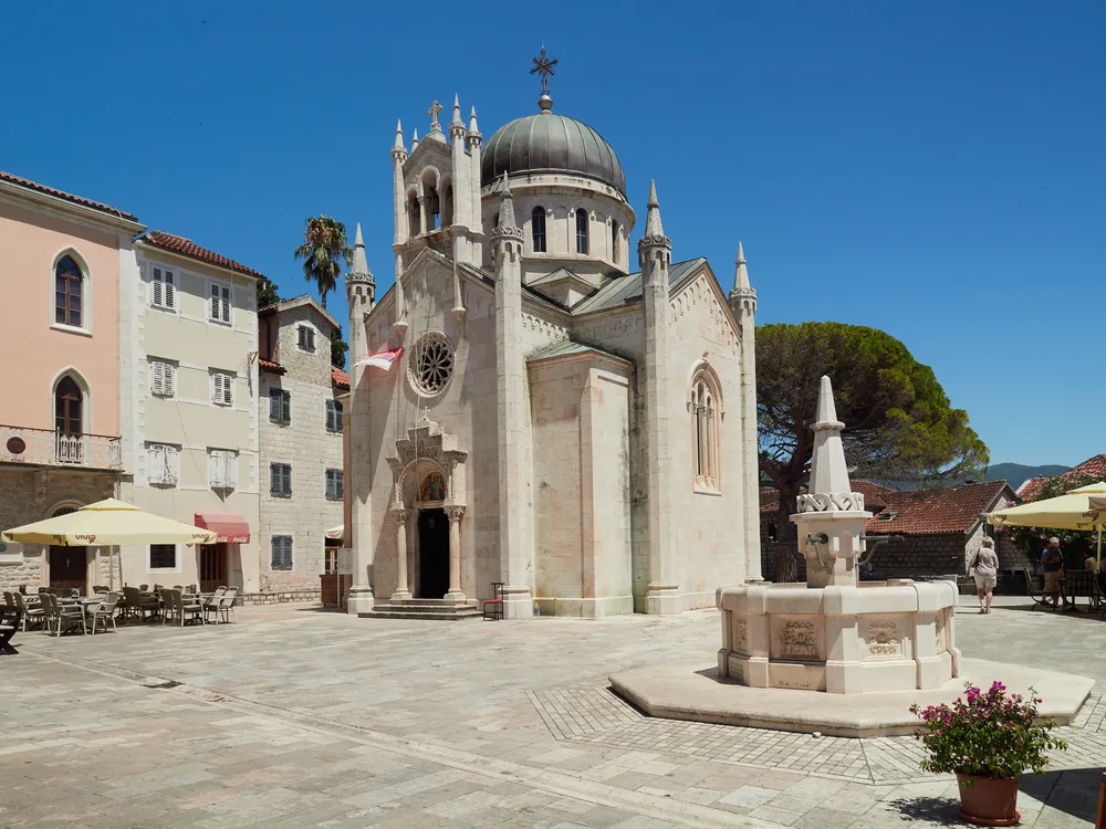 chiesa san michele arcangelo herceg novi