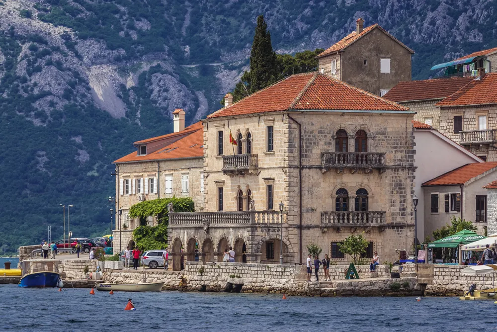 museo palazzo bujovic perast montenegro
