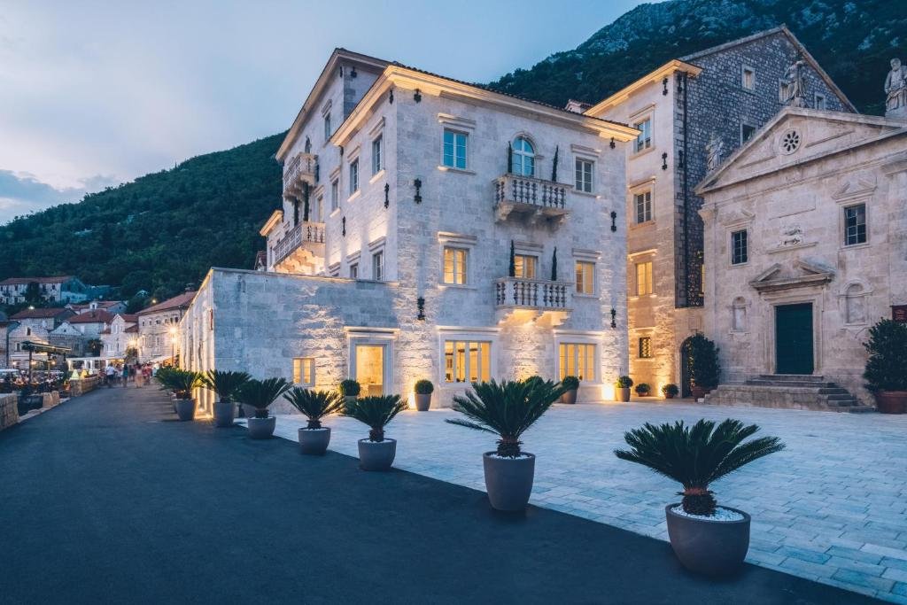 Dove dormire a Perast 1 Heritage Grand Perast montenegro