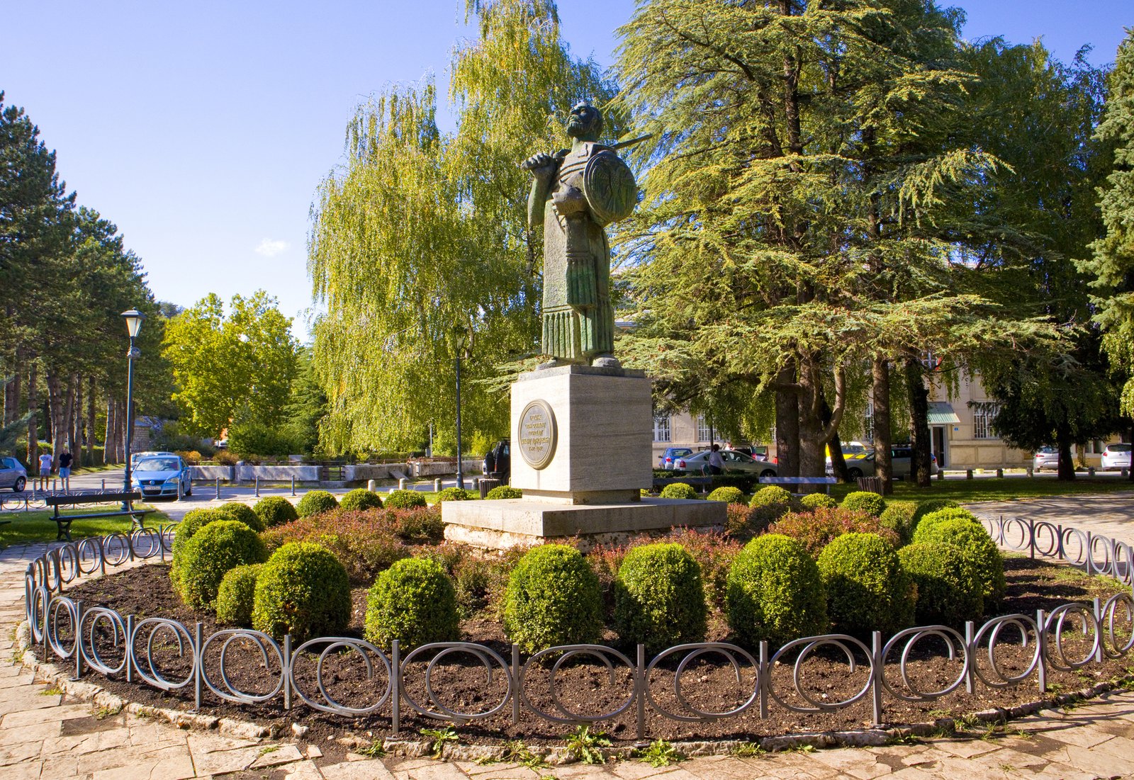 Cosa vedere a Cetinje, la capitale storica e culturale del Montenegro 14 parco re nikola cetinje montenegro