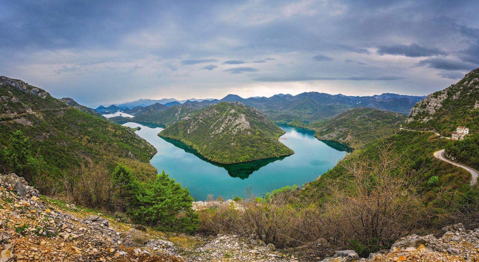 Cosa vedere al lago di Scutari, il più grande lago dei Balcani 9 pavlova strana lago di scutari montenegro