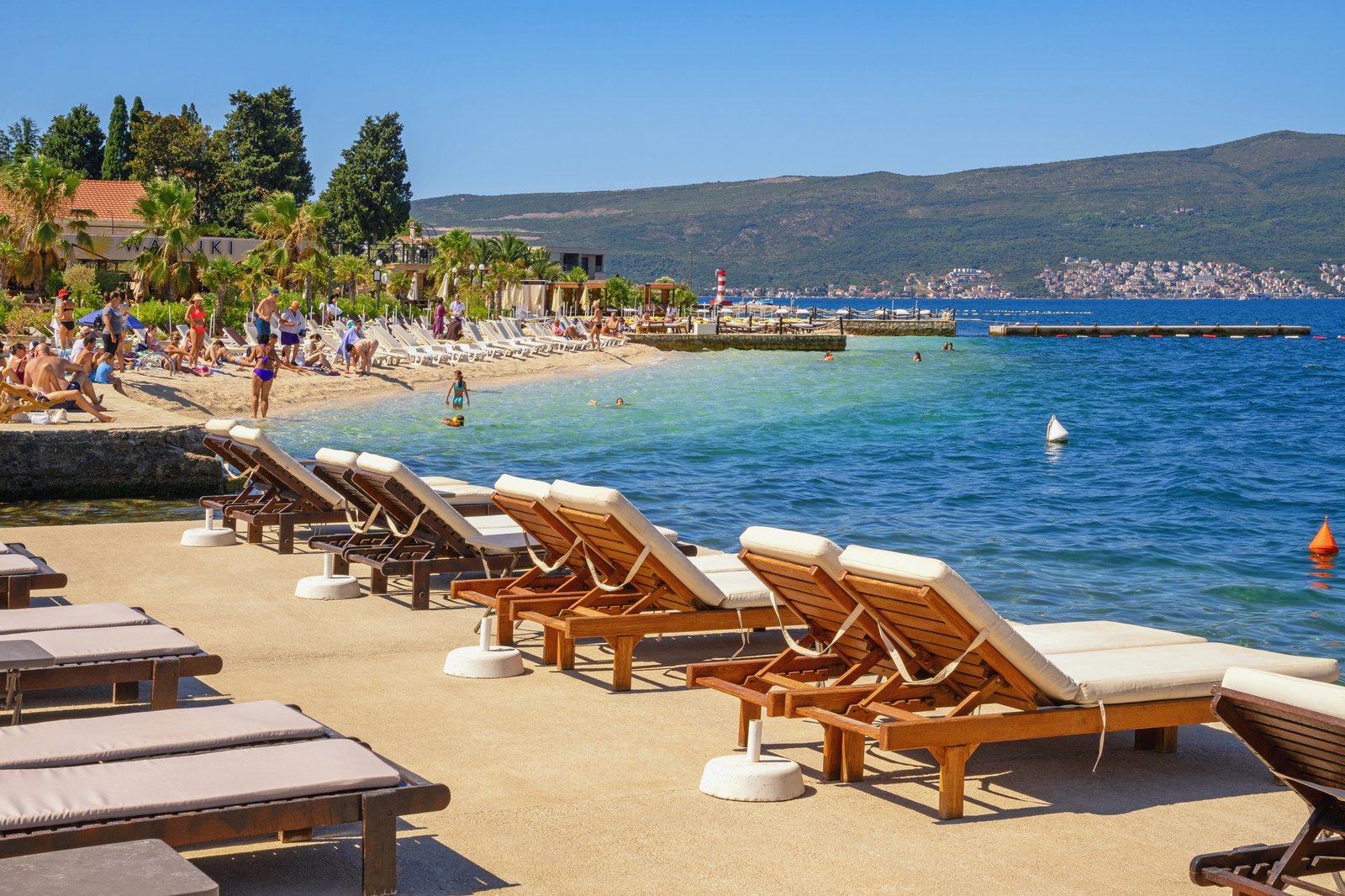Le migliori spiagge di Tivat 1 spiaggia plavi horizonti montenegro