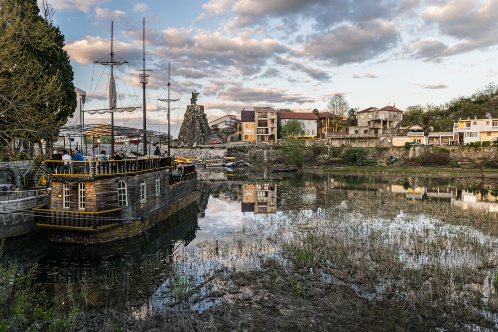 Cosa vedere al lago di Scutari, il più grande lago dei Balcani 11 virpazar montenegro