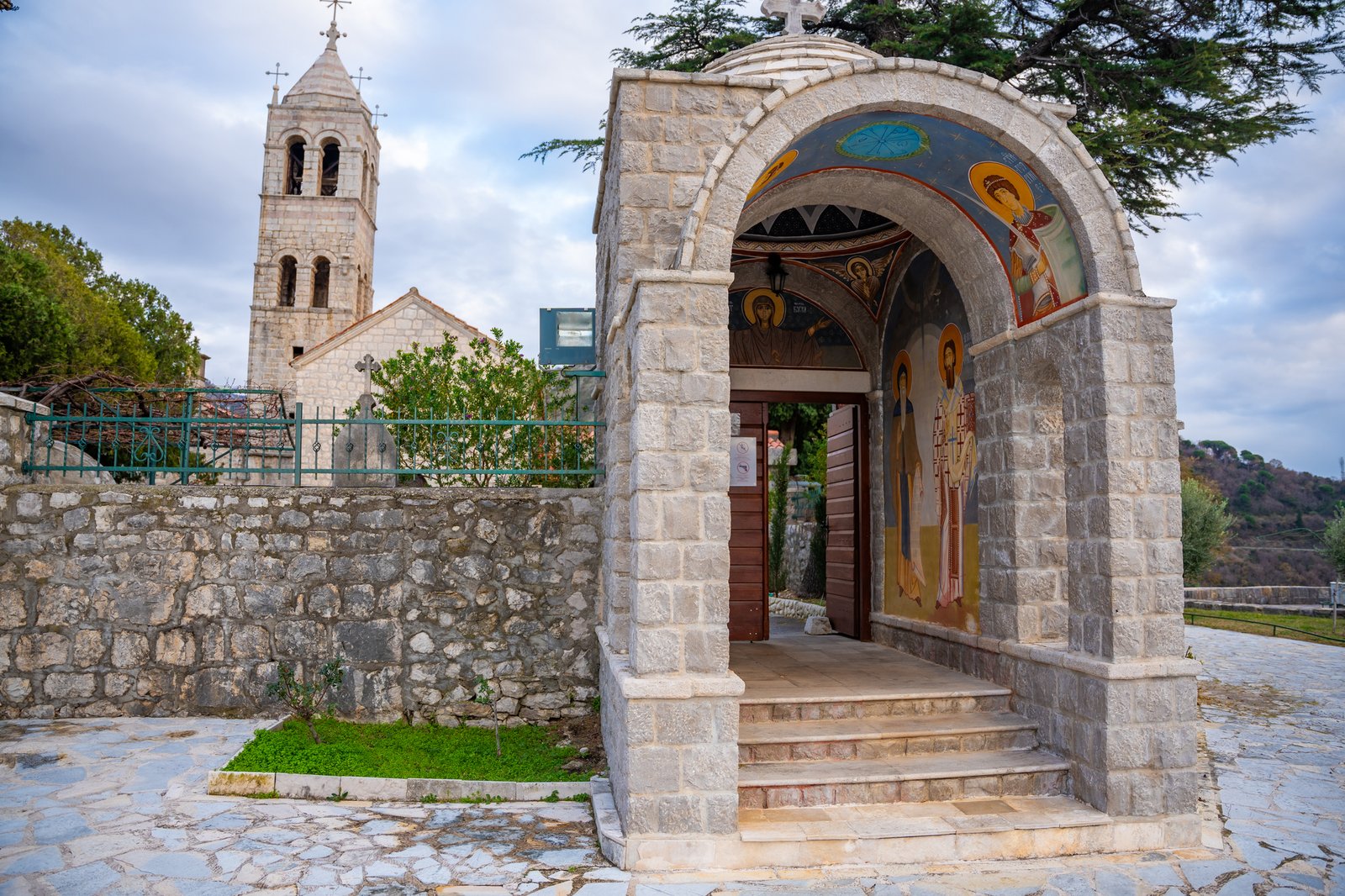 Le migliori chiese e monasteri del Montenegro 20 Monastero Rezevici Montenegro