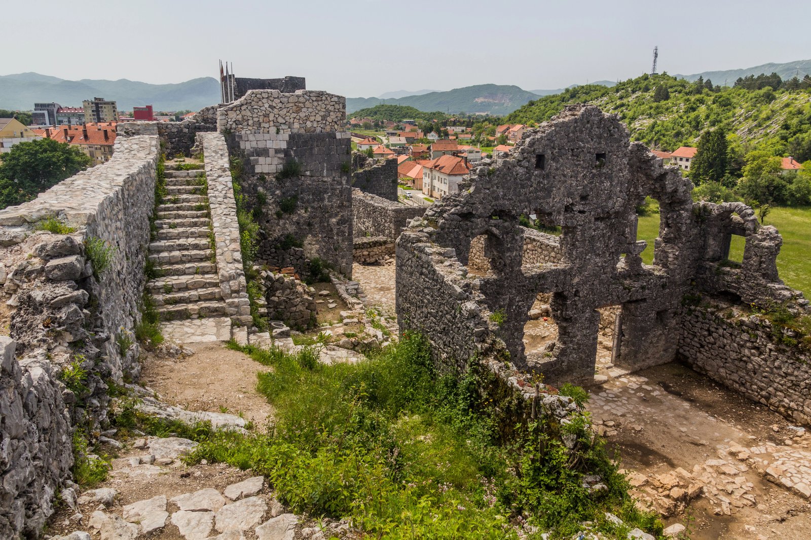 Cosa vedere a Nikšić, la "capitale" della birra montenegrina 4 fortezza bedem niksic