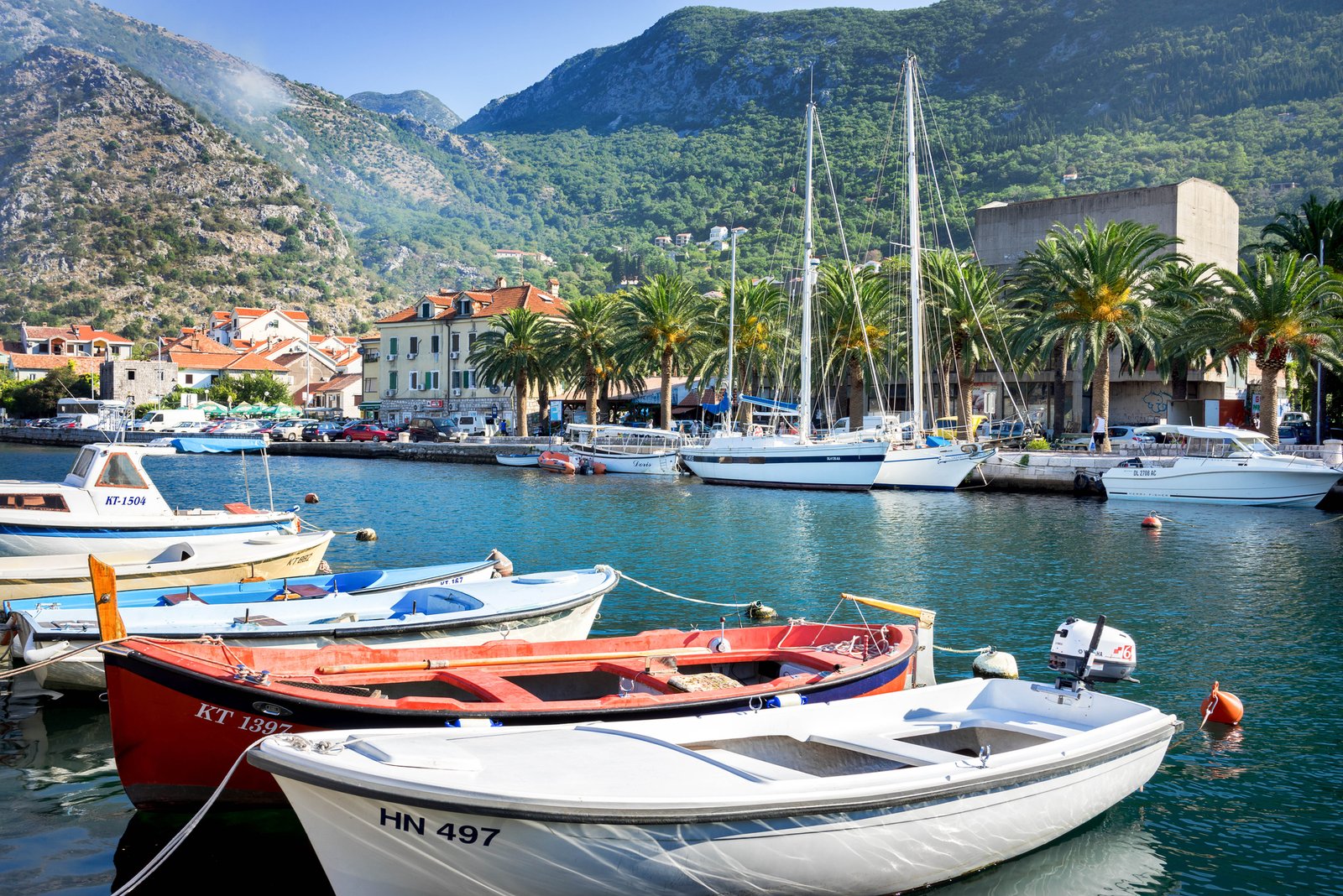 Cosa vedere a Risan, dove il passato romano riaffiora nelle Bocche di Cattaro 8 spiaggia di risan montenegro